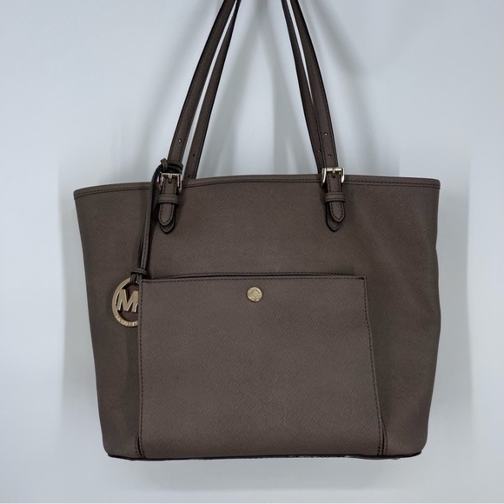 Michael Kors Taupe Jet Set Medium Snap Pocket Tote